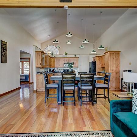 Twin Pines Cabin In Wilderness Ranch On Hwy 21, Amazing Views, 20 Ft Ceilings, Fully Fenced Yard, Pet Friendly, , Go Paddle Boarding At Lucky Peak, Or Snowshoeing In Idaho City And Take In The Hot Springs, Sleeps 10! บอยซี ภายนอก รูปภาพ