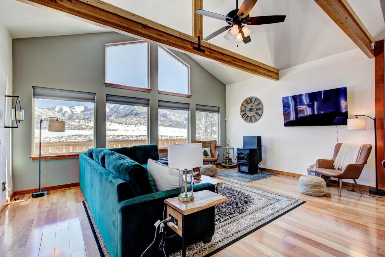 Twin Pines Cabin In Wilderness Ranch On Hwy 21, Amazing Views, 20 Ft Ceilings, Fully Fenced Yard, Pet Friendly, , Go Paddle Boarding At Lucky Peak, Or Snowshoeing In Idaho City And Take In The Hot Springs, Sleeps 10! บอยซี ภายนอก รูปภาพ