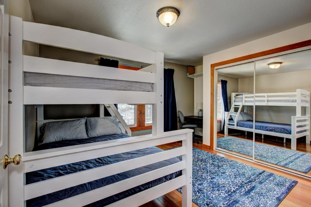 Twin Pines Cabin In Wilderness Ranch On Hwy 21, Amazing Views, 20 Ft Ceilings, Fully Fenced Yard, Pet Friendly, , Go Paddle Boarding At Lucky Peak, Or Snowshoeing In Idaho City And Take In The Hot Springs, Sleeps 10! บอยซี ภายนอก รูปภาพ
